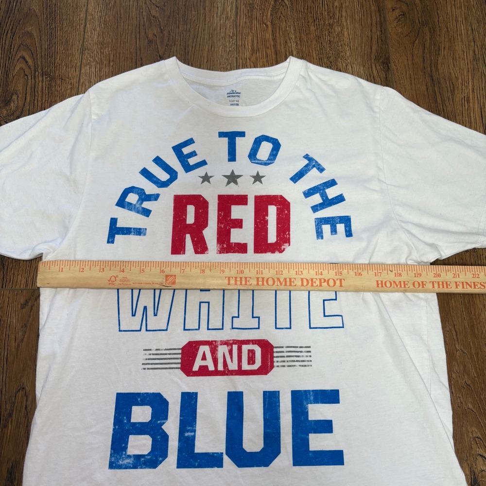 True to the Red White & Blue Patriotic Theme USA White T-Shirt Adult Size Large - Picture 6 of 7